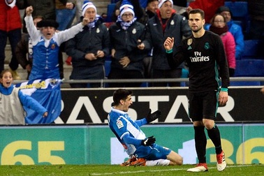 Vắng C.Ronaldo, Real Madrid gục ngã tại xứ Catalonia