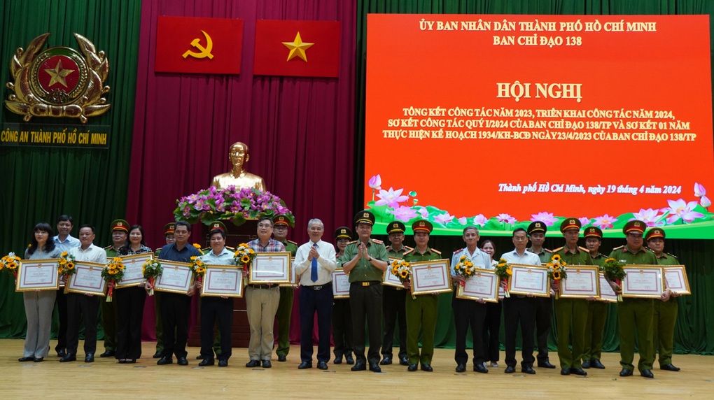 100% số vụ cướp trong quý I ở TPHCM được triệt phá - 2 100% số vụ cướp trong quý I ở TPHCM được triệt phá - 2