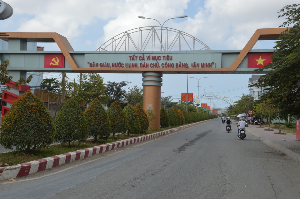 Cán bộ văn phòng quản lý đất đai nghi nhận hối lộ - 2 Cán bộ văn phòng quản lý đất đai nghi nhận hối lộ - 2