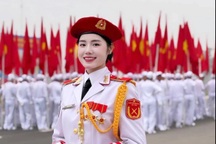 Nhan sắc xinh đẹp của nữ Trung úy trong "khối hoa hậu" tham gia diễu binh