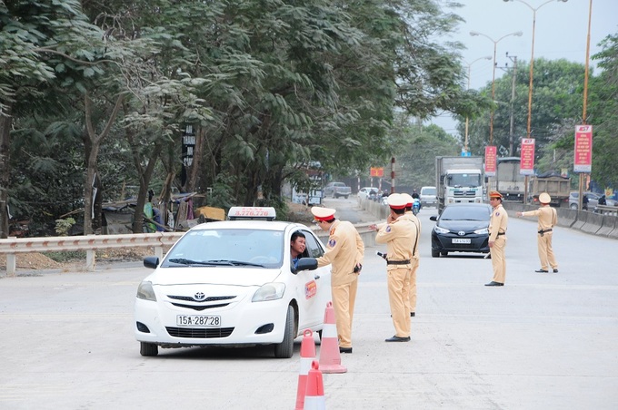 Mức phạt lỗi không thắt dây an toàn năm 2021 là bao nhiêu? - Ảnh 1. Mức phạt lỗi không thắt dây an toàn năm 2021 là bao nhiêu? - Ảnh 1.