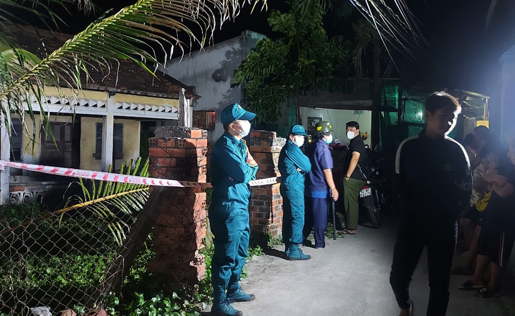 Bộ xương người trong căn nhà hoang - 1 Bộ xương người trong căn nhà hoang - 1
