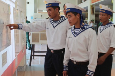 Triển lãm chủ quyền Việt Nam trên Biển Đông và Hoàng Sa - Trường Sa