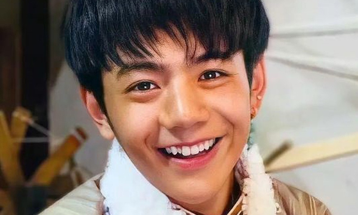 Hotboy Tây Tạng nổi tiếng khắp Trung Quốc bị chê bất tài, chỉ có cái mã - 1 Hotboy Tây Tạng nổi tiếng khắp Trung Quốc bị chê bất tài, chỉ có cái mã - 1