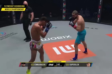 "Máy đá" Thái Lan thua "Chim hoàng yến" Hà Lan tại One Championship