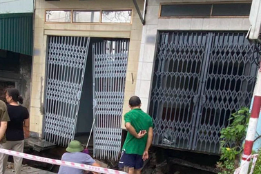 Di dời 4 hộ dân ở Quảng Ninh khỏi khu vực sụt lún nguy hiểm