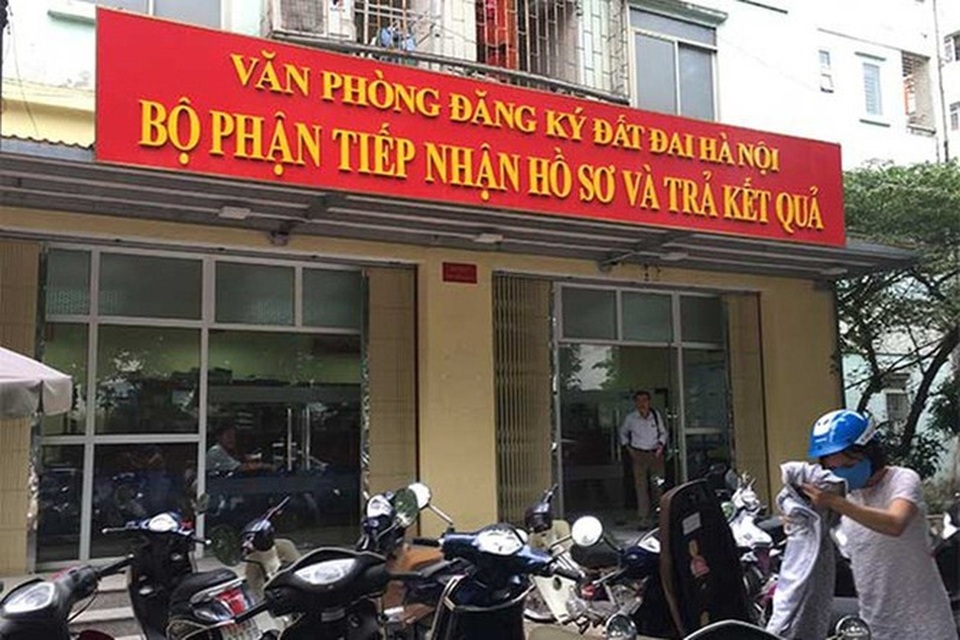 Năm 2021, người dân có thể làm thủ tục cấp sổ đỏ tại nhà - 1 Năm 2021, người dân có thể làm thủ tục cấp sổ đỏ tại nhà - 1