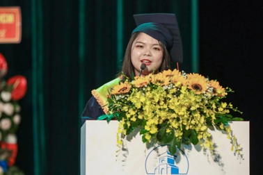 Nữ thủ khoa đại học có điểm tốt nghiệp tuyệt đối cao nhất lịch sử trường