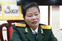 Nữ chiến sĩ khóc nghẹn ngày nhận ADN cha sau 54 năm chờ đợi