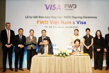 FWD Việt Nam hợp tác với Visa cung cấp giải pháp trả góp linh hoạt