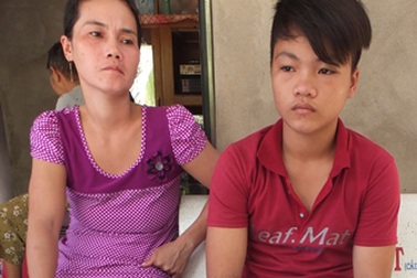 Đề nghị xử lý hình sự vụ Trưởng công an xã bị tố đánh học sinh lớp 9