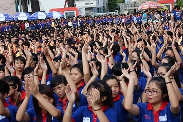 Gần 53.000 sinh viên tình nguyện tham gia “Tiếp sức mùa thi” 2015