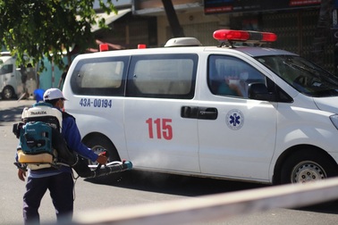 Đà Nẵng tăng tốc truy vết nguồn lây Covid-19, cách ly gần 10 nghìn người