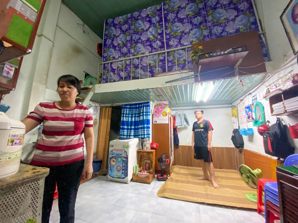 Giấc mơ đoàn tụ của nữ công nhân đã 6 năm không về quê đón Tết - 4 Giấc mơ đoàn tụ của nữ công nhân đã 6 năm không về quê đón Tết - 4