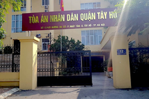 Hoãn xét xử lần 3 vụ hiệu trưởng ở Hà Nội bị tống tiền