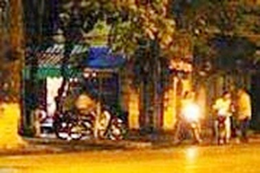 AIDS - hiểm họa từ các cô gái bán dâm