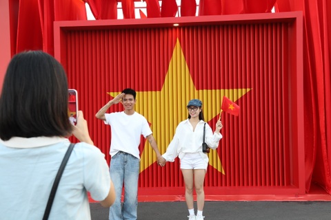 Các điểm check-in không thể bỏ lỡ tại triển lãm "Thành tựu đất nước"