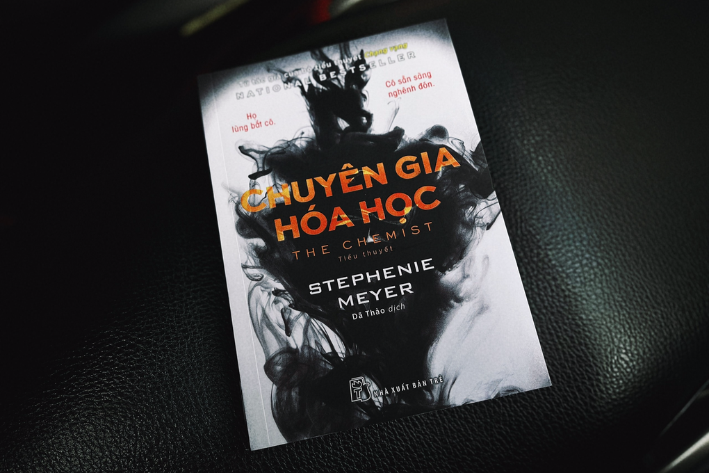 Nghẹt thở cuộc chiến nữ chuyên gia độc dược bảo vệ nhân tính và tình yêu - 1 Nghẹt thở cuộc chiến nữ chuyên gia độc dược bảo vệ nhân tính và tình yêu - 1