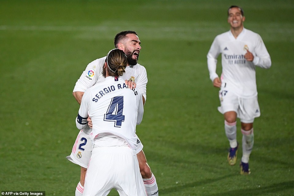 Real Madrid 2-0 Atletico: Chiến thắng thuyết phục - 11 Real Madrid 2-0 Atletico: Chiến thắng thuyết phục - 11