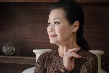 Liveshow Khánh Ly bị "tố" vi phạm trước giờ diễn