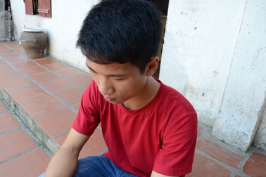 Nỗi đau của chàng sinh viên khi bố bị tâm thần giết cả mẹ và bà ngoại