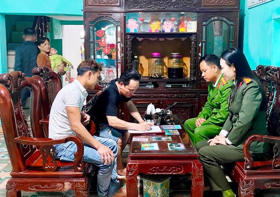 CATH vận động người dân.jpg CATH vận động người dân.jpg