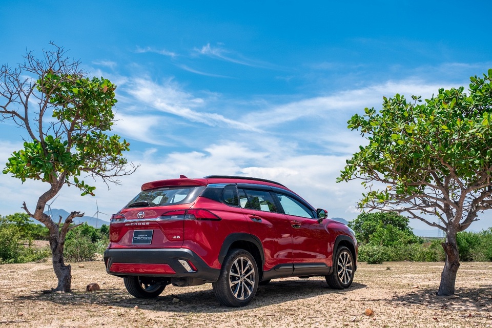 Nhận xe hơn 1 tháng, khách hàng vẫn choáng ngợp với công nghệ trên Corolla Cross - 4 Nhận xe hơn 1 tháng, khách hàng vẫn choáng ngợp với công nghệ trên Corolla Cross - 4
