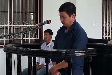 Tài xế bị tuyên phạt 13 năm tù do lừa bạn thân để chiếm đoạt tài sản