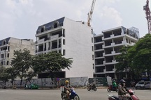 Phó Thủ tướng kết luận, toà án đã xử nhưng Hà Nội vẫn chỉ đạo giải quyết (!?)