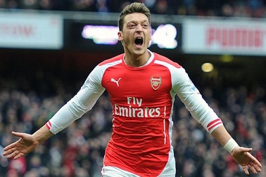 Mesut Ozil quyết vượt qua C.Ronaldo, Messi