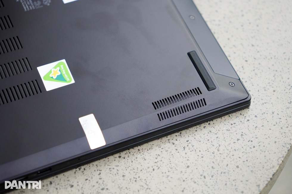 Đánh giá Asus Zenbook 14: Mỏng nhẹ, hiệu năng vừa phải - 14 Đánh giá Asus Zenbook 14: Mỏng nhẹ, hiệu năng vừa phải - 14