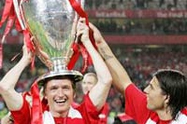 Liverpool - Milan: hai số phận, một chuyến tàu