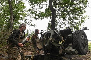 Mỹ phân trần sau khi tạm dừng viện trợ một số lô vũ khí cho Ukraine