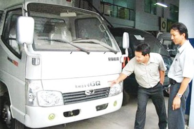 Tiền mất, tật mang