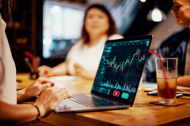 Biết bitcoin, muốn đầu tư nhưng chuyên gia lại nói ra điều mình lo ngại