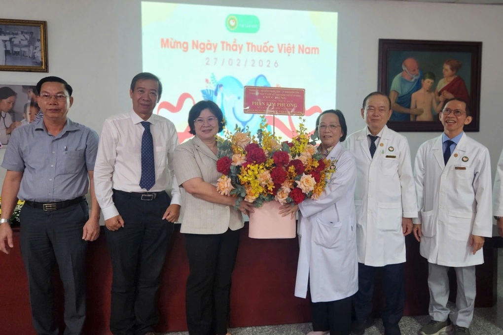 TPHCM tri ân chuyên gia tim mạch đầu ngành nhân Ngày Thầy thuốc Việt Nam - 1