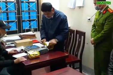 Bắt hai đối tượng mang 3kg ma túy