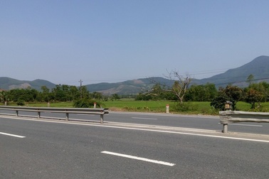 Bảo vệ chợ tử nạn tại "điểm đen" tai nạn giao thông