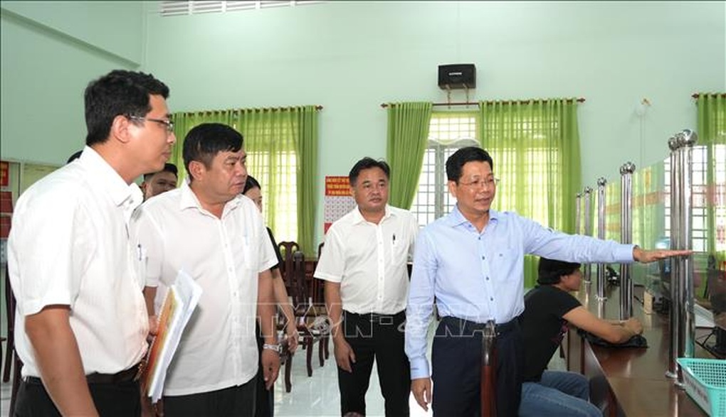 Học và làm theo Bác: Từ nhận thức đến hành động trong giai đoạn mới - 1 Học và làm theo Bác: Từ nhận thức đến hành động trong giai đoạn mới
