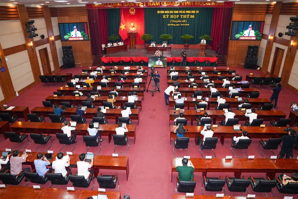 Hải Phòng bãi bỏ chính sách hỗ trợ thêm cán bộ dôi dư - 1 Hải Phòng bãi bỏ chính sách hỗ trợ thêm cán bộ dôi dư - 1
