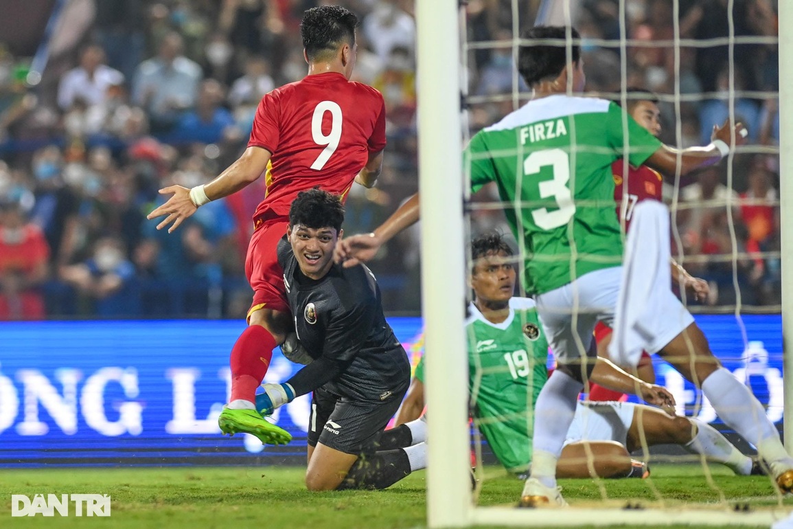 Vì sao U23 Việt Nam mặc áo không tên khi đấu Indonesia? - 1 Vì sao U23 Việt Nam mặc áo không tên khi đấu Indonesia? - 1