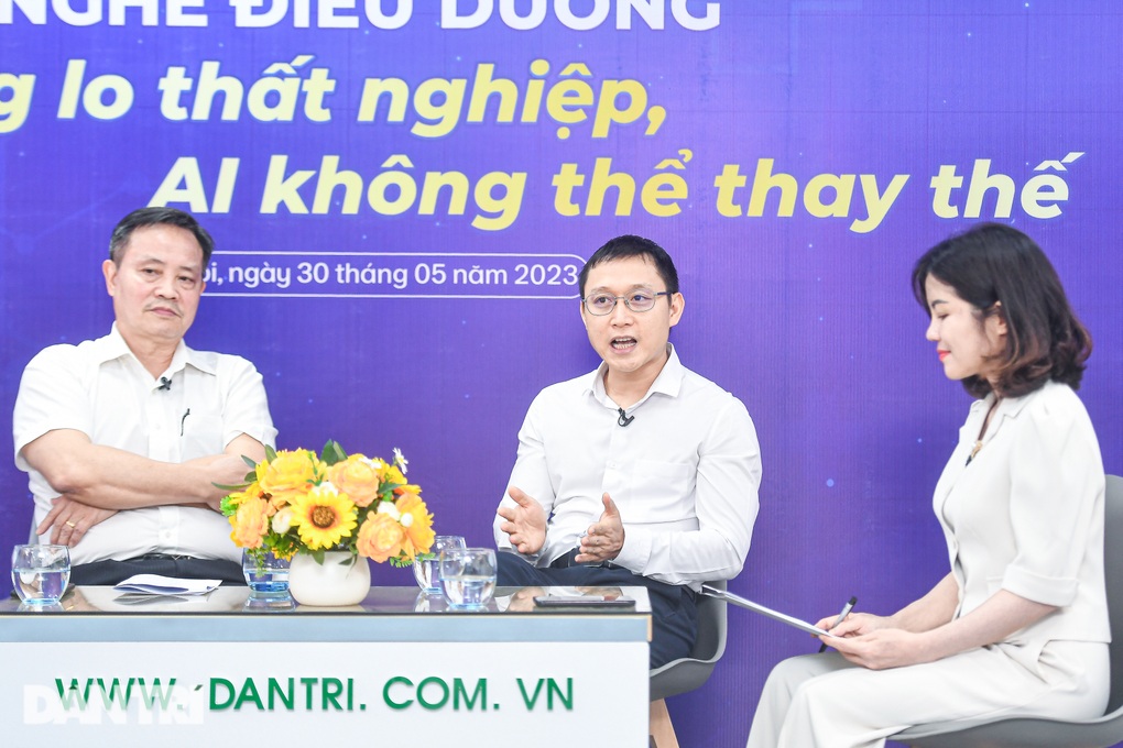 Việt Nam đối mặt với tình trạng thiếu 40.000 điều dưỡng viên - 2 Việt Nam đối mặt với tình trạng thiếu 40.000 điều dưỡng viên - 2
