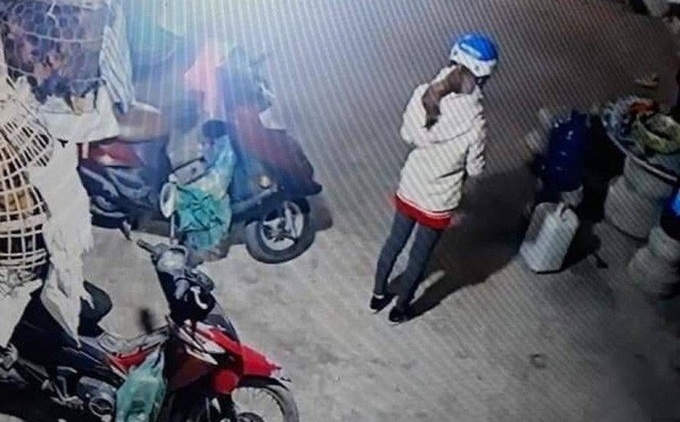 Những ngày cuối đời của cô gái giao gà bị sát hại, cưỡng hiếp: Ngày 30 Tết, 2 mẹ con còn chia nhau suất cơm mang theo - Ảnh 1. Những ngày cuối đời của cô gái giao gà bị sát hại, cưỡng hiếp: Ngày 30 Tết, 2 mẹ con còn chia nhau suất cơm mang theo - Ảnh 1.