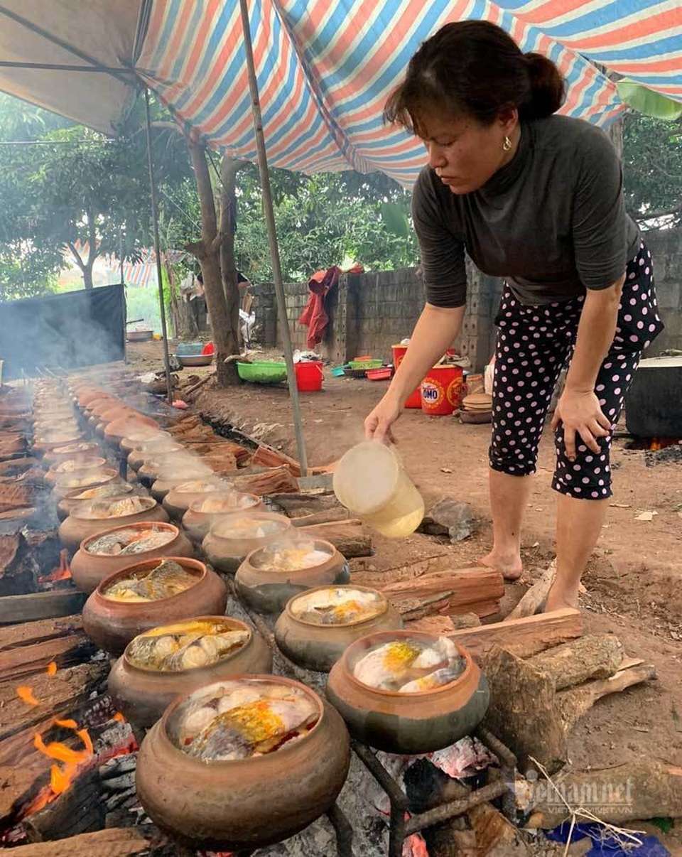 Xuyên đêm hít khói, kho 5.000 nồi cá bán Tết Canh Tý - 8 Xuyên đêm hít khói, kho 5.000 nồi cá bán Tết Canh Tý - 8