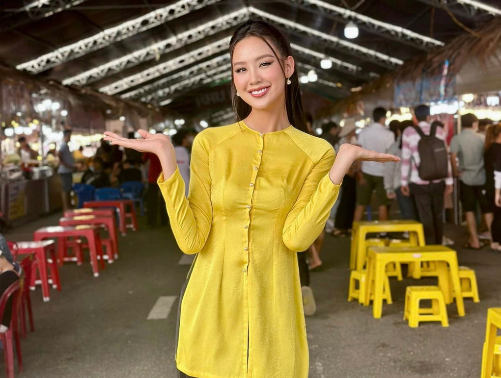 Hoa hậu Bảo Ngọc quảng bá thời trang làm từ bánh của Nguyễn Minh Công - 1 Hoa hậu Bảo Ngọc quảng bá thời trang làm từ bánh của Nguyễn Minh Công - 1