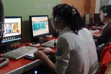 Truyện tranh hài 18+ độc hại với người trẻ