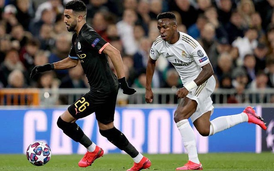 Hoãn hai trận đấu ở Champions League vì Covid-19 - 1 Hoãn hai trận đấu ở Champions League vì Covid-19 - 1