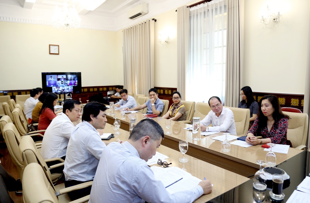 Thành lập Ban chỉ đạo về công tác bảo hộ công dân Việt Nam ở nước ngoài - 1 Thành lập Ban chỉ đạo về công tác bảo hộ công dân Việt Nam ở nước ngoài - 1