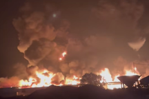 Lửa bao trùm nhà xưởng sản xuất đèn cầy ở Tây Ninh