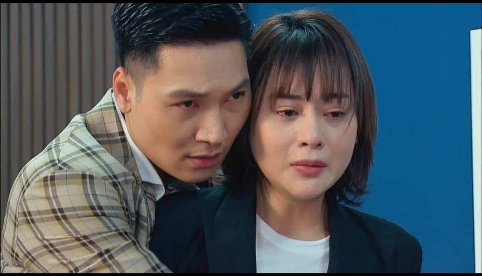 Phương Oanh kể người nhà xem Hương vị tình thân ức muốn… ném dép vào tivi - 5 Phương Oanh kể người nhà xem Hương vị tình thân ức muốn… ném dép vào tivi - 5